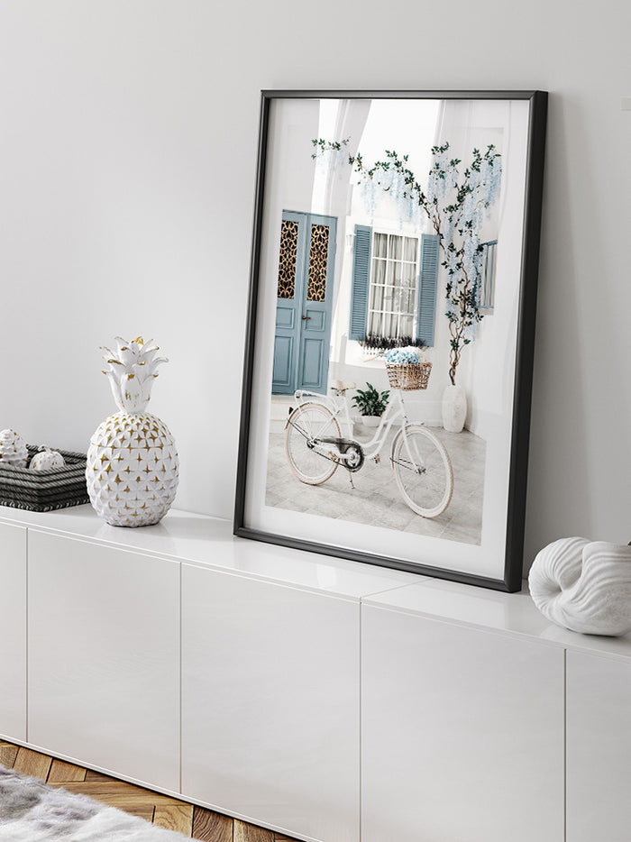 Beyaz Bisiklet - Art Print Poster