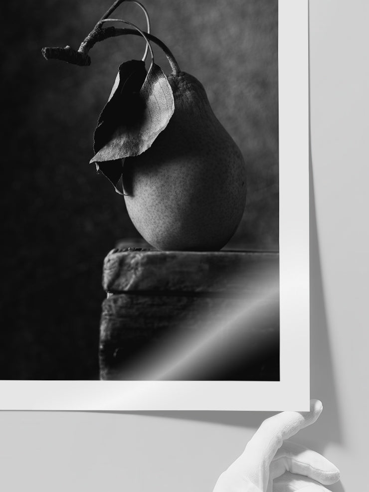 Pear B&W - Art Print Poster