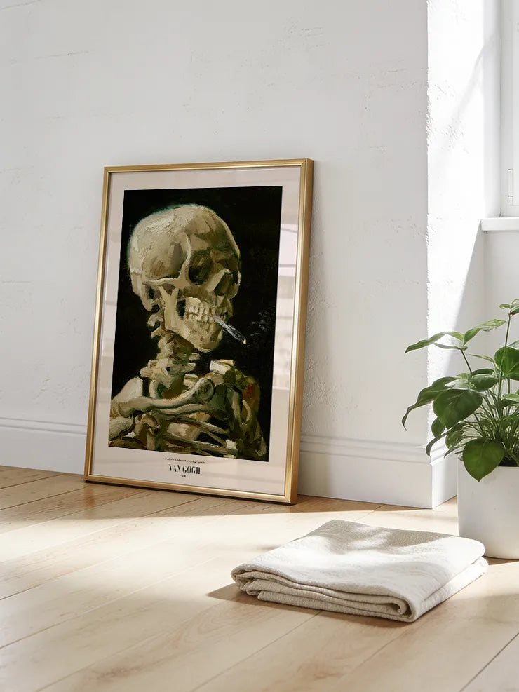 Tablo Skeleton with a Burning Cigarette