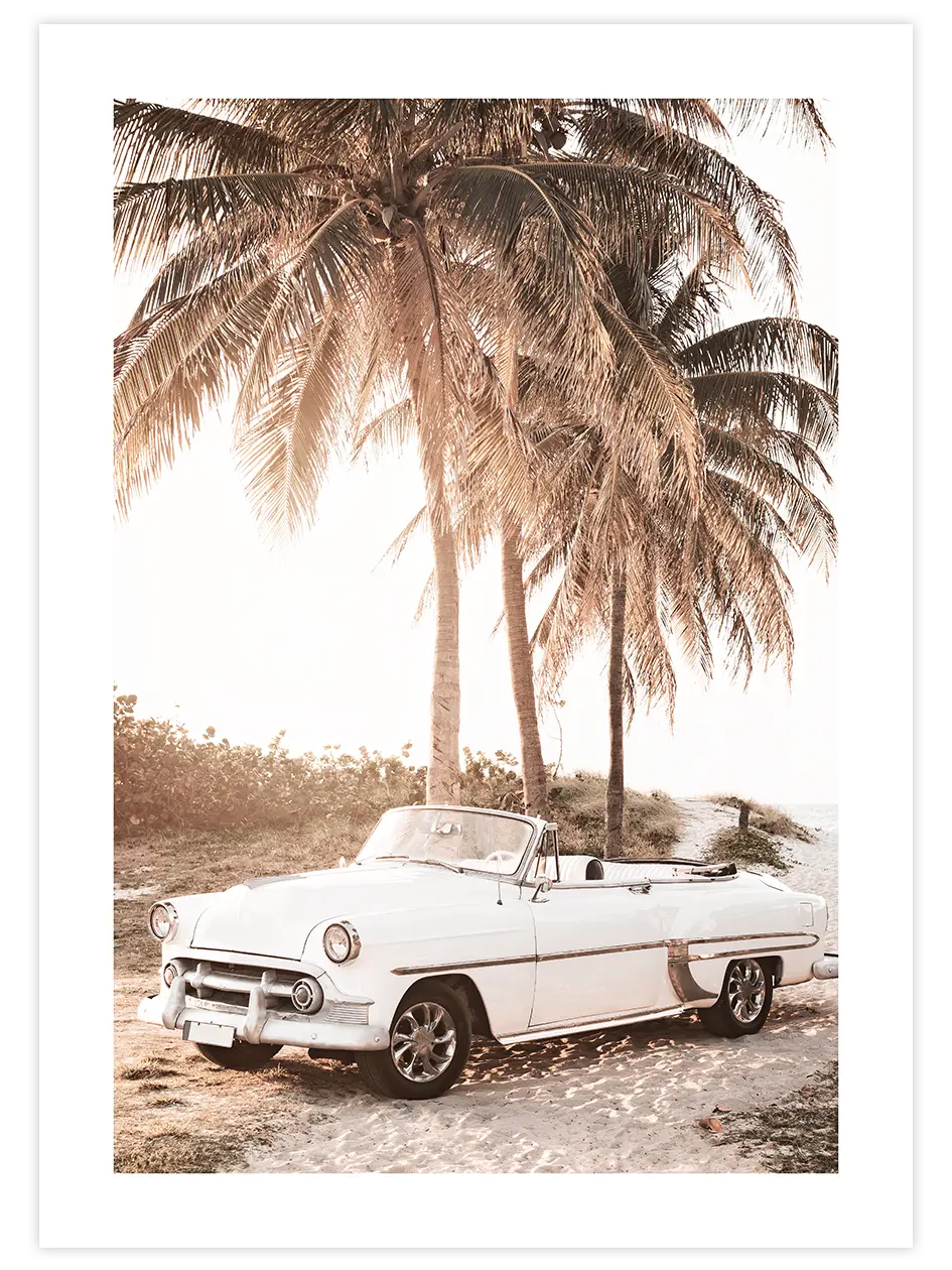 Cabriolet On The Beach - Art Print Fotoğraflar Poster