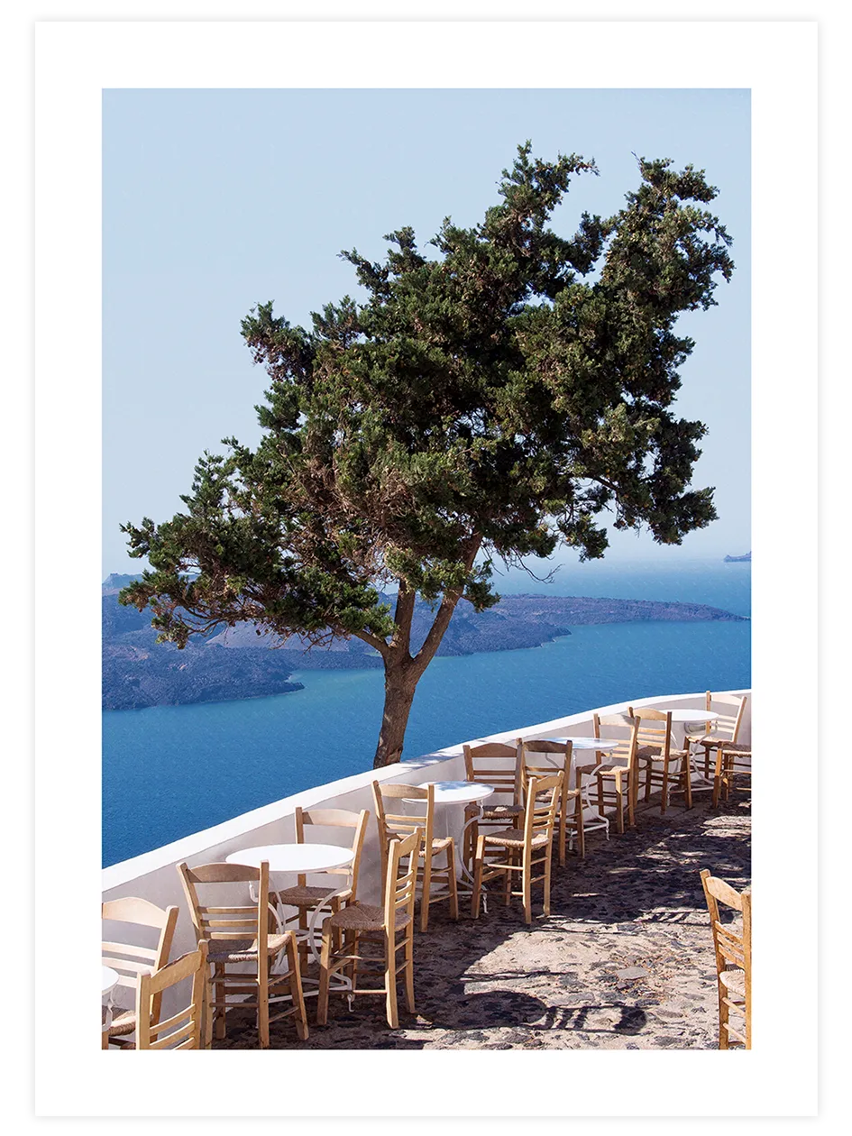Deniz manzaralı Akdeniz terası posteri