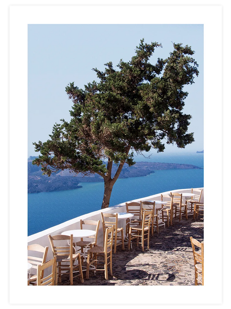 Deniz manzaralı Akdeniz terası posteri