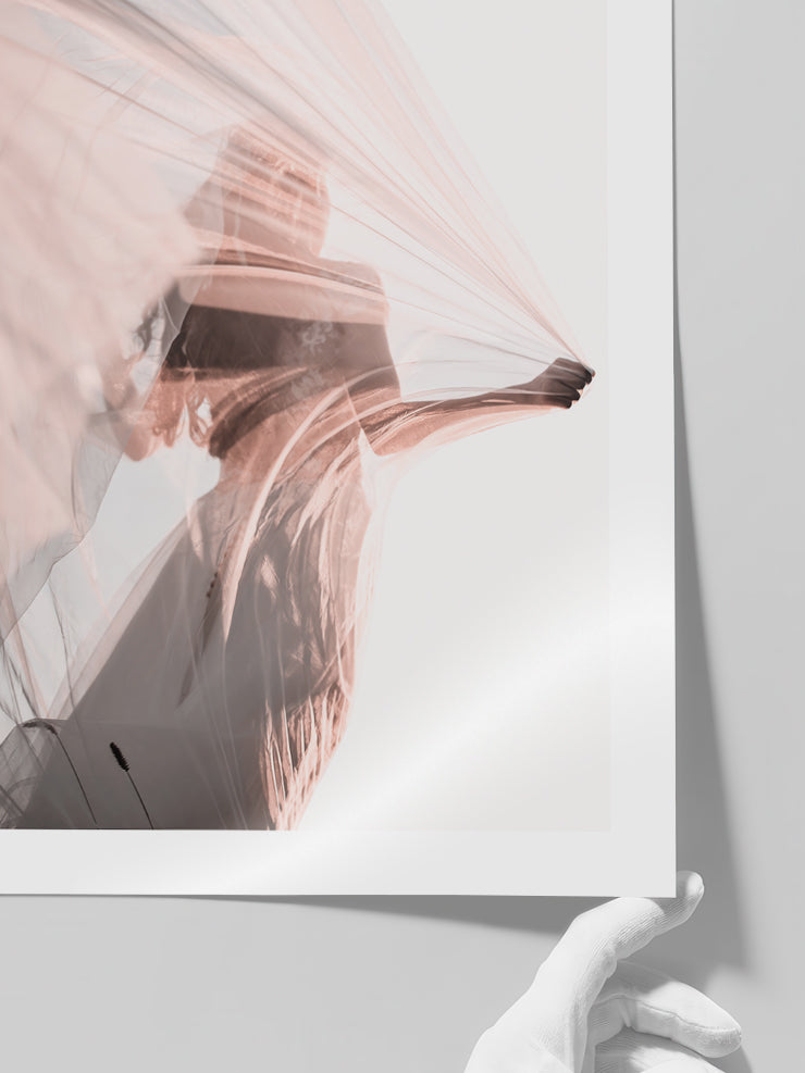 Le Voile - Art Print  Poster