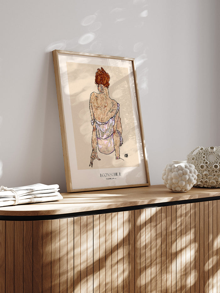 Egon Schiele İç Çamaşırıyla Oturan Kadın - Art Print  Poster