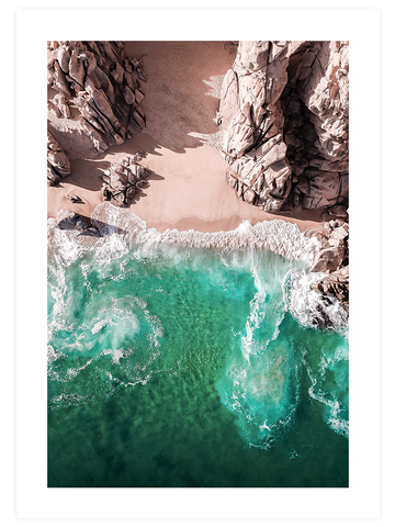 Kayalıklar ve Yeşil Deniz - Art Print