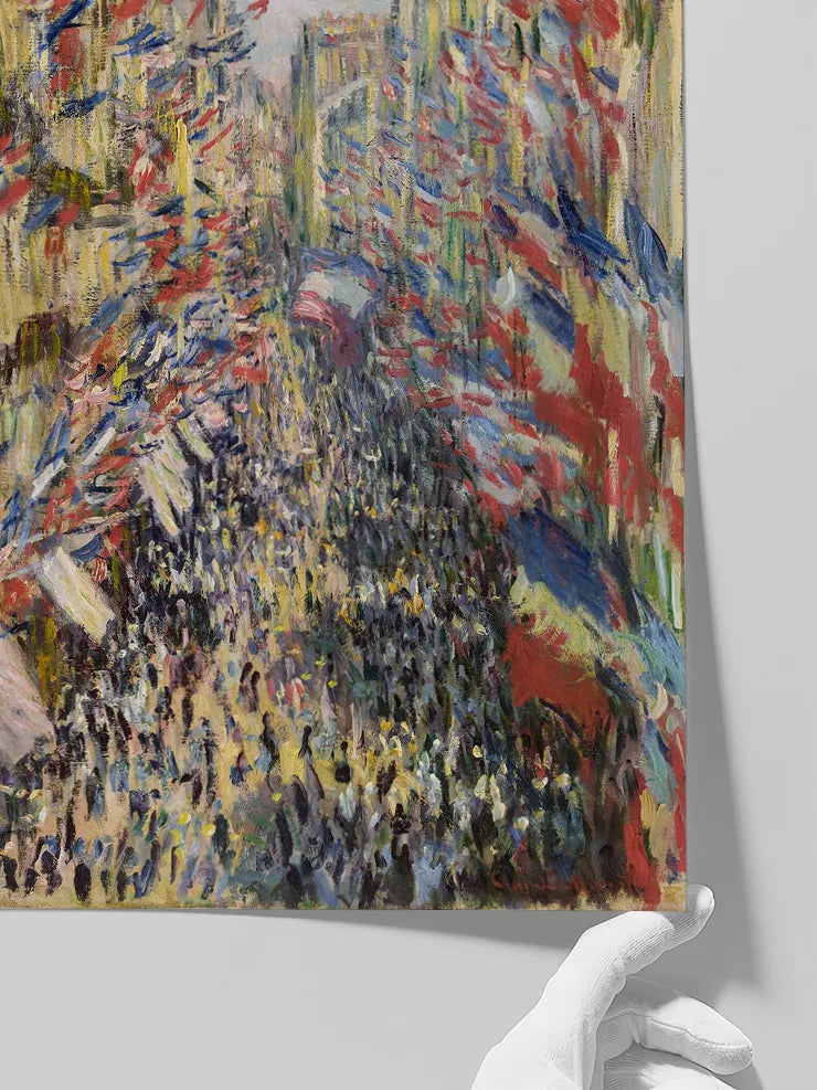 Monet’nin yüksekten izlenen festival sahnesi.