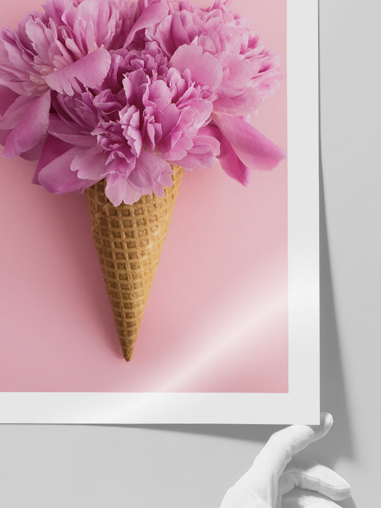 Pembe Çiçekli Dondurma - Art Print  Poster