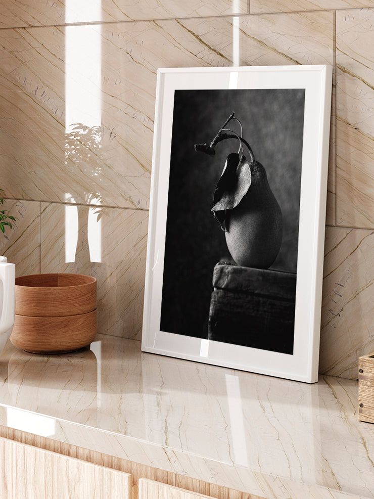 Pear B&W - Art Print  Poster