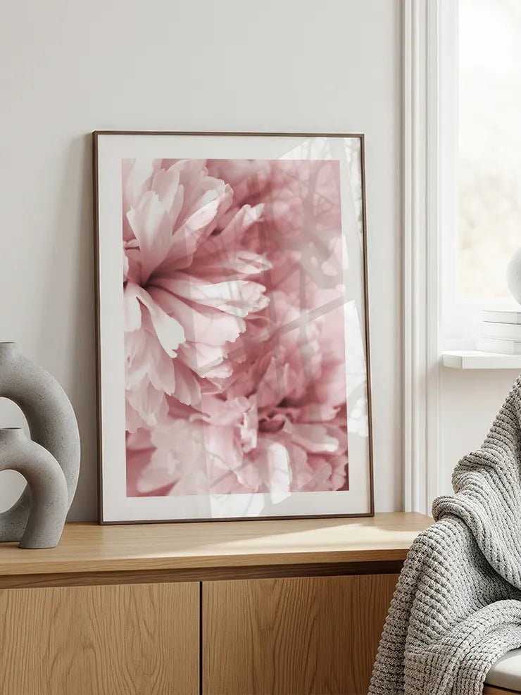 Pastel tonlu yakın plan çiçek posteri