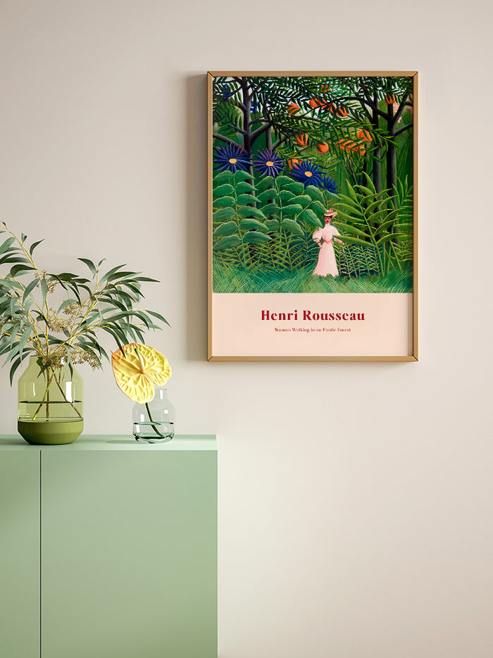Henri Rousseau Egzotik Bir Ormanda Gezen Kadın - Art Print  Poster