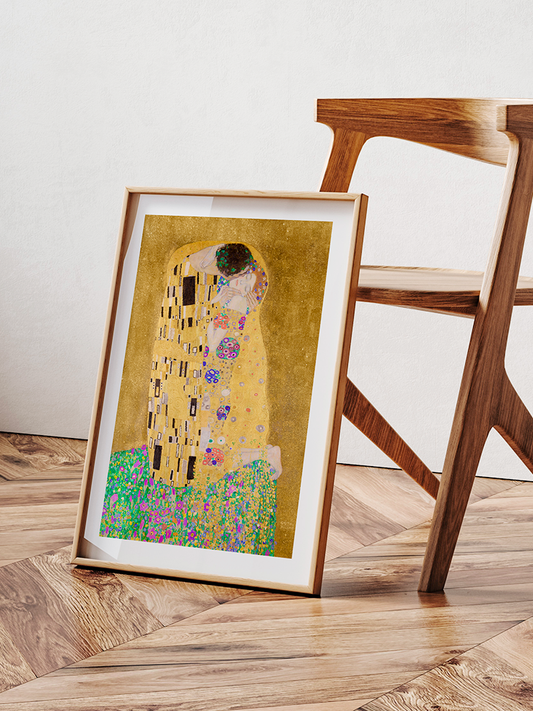 Gustav Klimt The Kiss - Art Print
