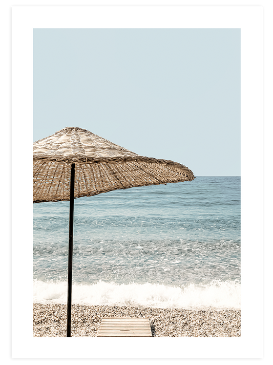 Deniz Ve Plaj Şemsiyesi - Fine Art Poster