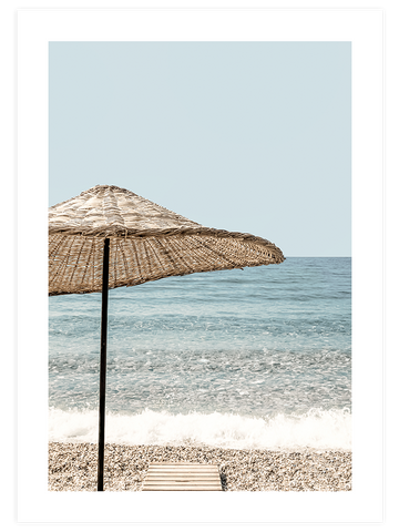 Deniz Ve Plaj Şemsiyesi - Art Print