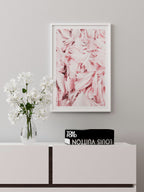 Pembe Çiçek Yaprakları - Art Print