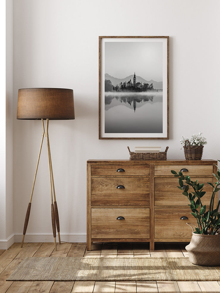 Göldeki Yansıma - Art Print