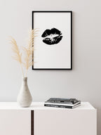 Kiss - Art Print