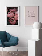 Pembe Buket - Fine Art Poster