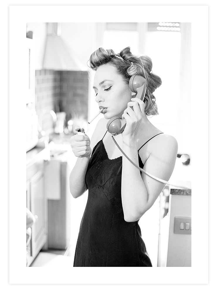 Bigudili Kadın - Art Print Ürün ana görseli